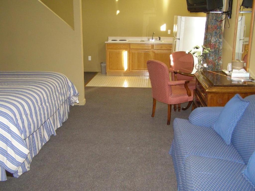 First Western Inn Caseyville Dış mekan fotoğraf