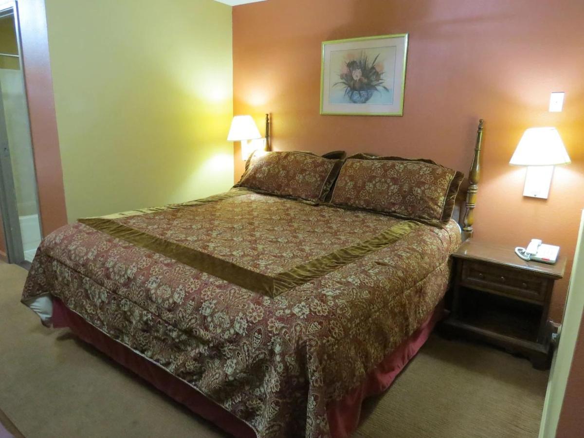 First Western Inn Caseyville Dış mekan fotoğraf